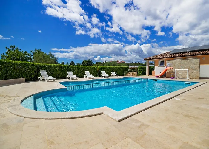 아파트 Near 반졸레